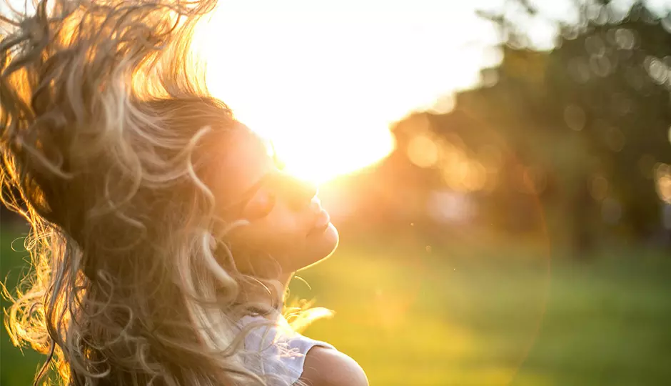 Laser Hair Therapy: How Low-Level Laser Light Can Reawaken Your Hair Follicles Laser Hair Therapy: How Low-Level Laser Light Can Reawaken Your Hair Follicles